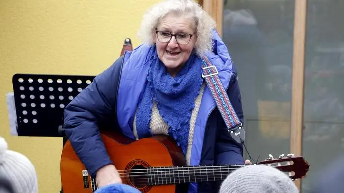 Das gefühlvolle zweitägige Programm umfasste ein Benefizkonzert der Singgruppe Justament aus Dechantskirchen, Musik vom Duo Traumklang und eine Lesung mit besinnlichen und heiteren Geschichten. 