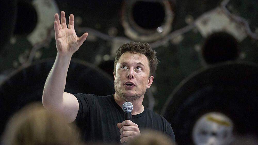 Musk bringt Videospiele auf den Teslas Bordcomputer