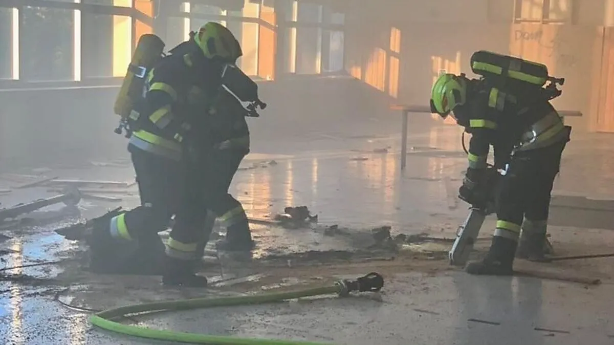 Ein Teil des Bodens musste aufgebrochen werden