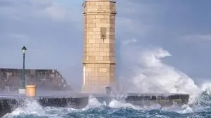 Leuchtturm  | Sturm an der Adriaküste