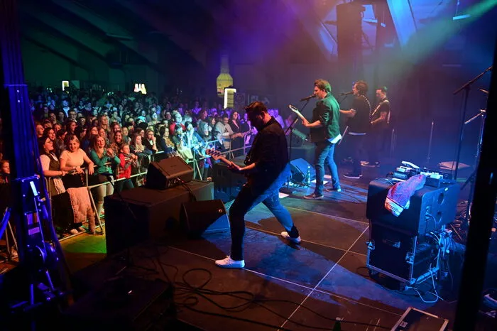 ... sowie die Flo-Gruber-Band, die Rock vom Feinsten bot, ernteten viel Applaus.