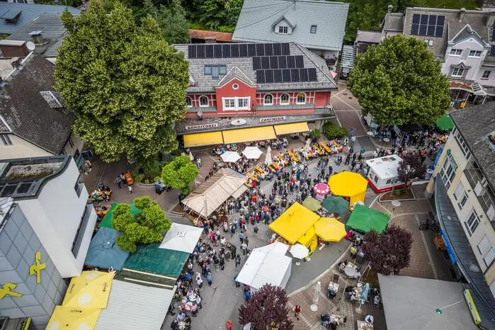 Rund 30.000 Menschen bevölkern die Hermagorer Innenstadt an drei Veranstaltungstagen