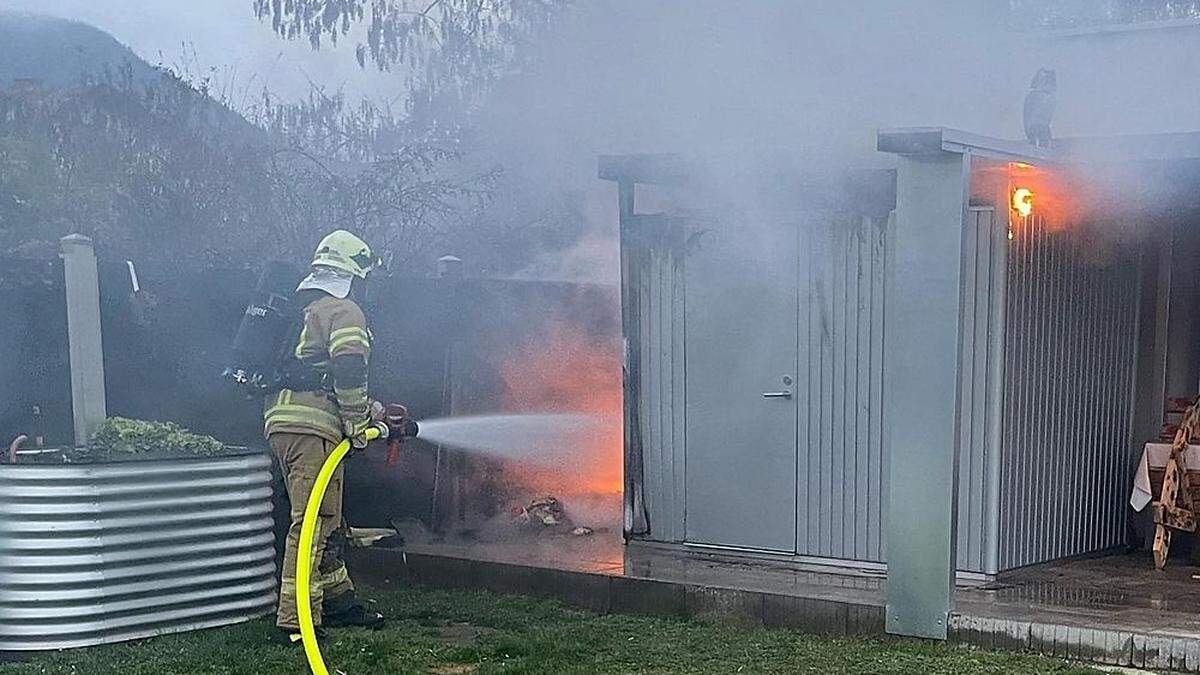 Der Brand konnte gelöscht werden, dessen Ursache wird noch ermittelt