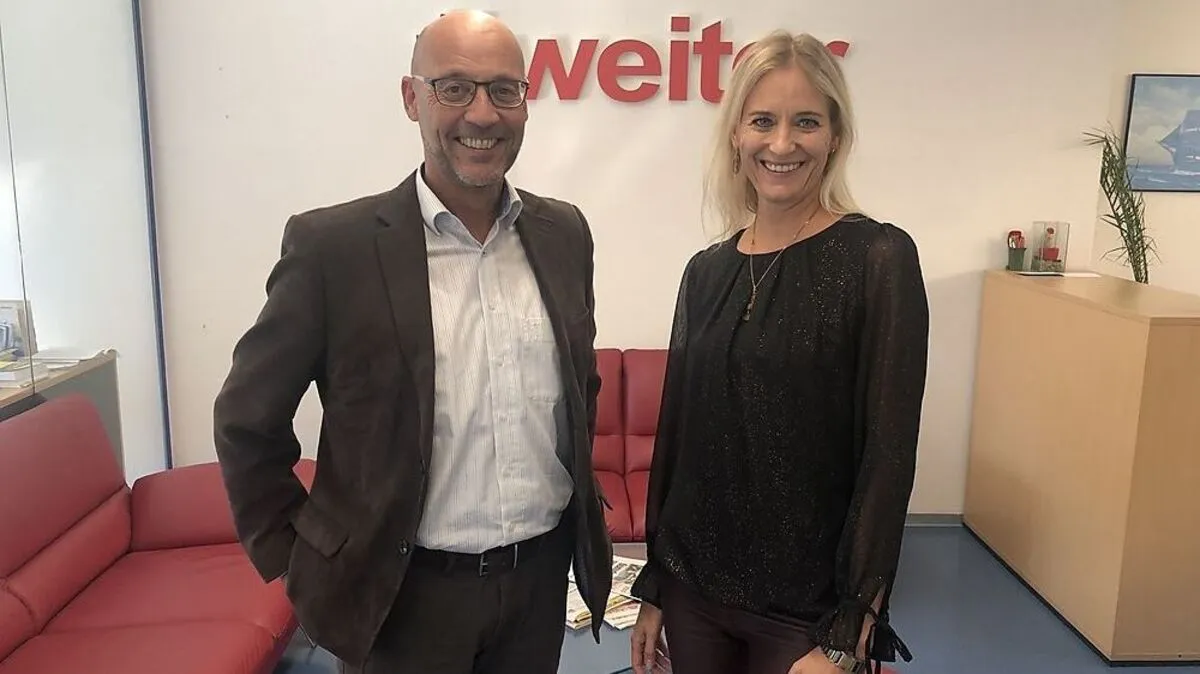 AMS-Landesgeschäftsführer Karl-Heinz Snobe und die Leiterin der Kurzarbeits-Abteilung, Alice Wieser 