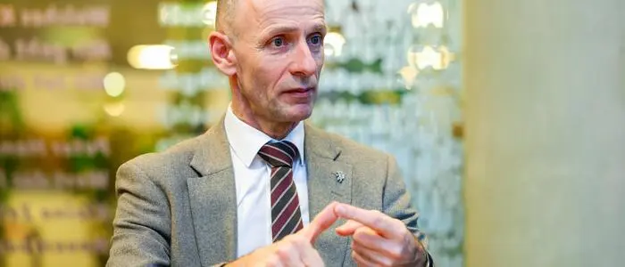 Finanzlandesrat Willibald Ehrenhöfer (ÖVP) rechnet vor: Auch Kleinvieh kann Mist machen