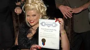 Anna Nicole Smith starb mit nur 39 Jahren
