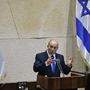 Israels neuer Premier Naftali Bennett bei seiner Rede in der Knesset in Jerusalem   