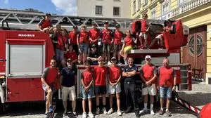 Mit der Jugend wird alle zwei Jahre ein Ausflug gemacht, heuer ging es nach Wien, Neben den Übungen gibt es auch ein Sommerfest mit Zeugnisprämierung