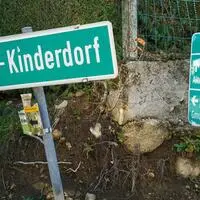 Ein Bericht mit weiteren schweren Vorwürfen rund um SOS-Kinderdorf ist aufgetaucht (Symbolfoto)