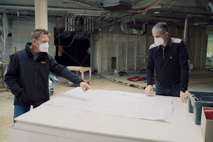 Im Quellenhotel und der Therme Waltersdorf wird ebenfalls umgebaut (rechts: Thermenboss Gernot Deutsch).
