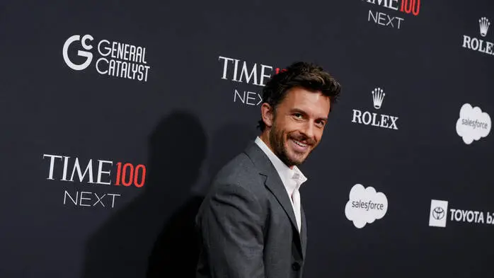 Jonathan Bailey setzt ein klares Zeichen für Diversität