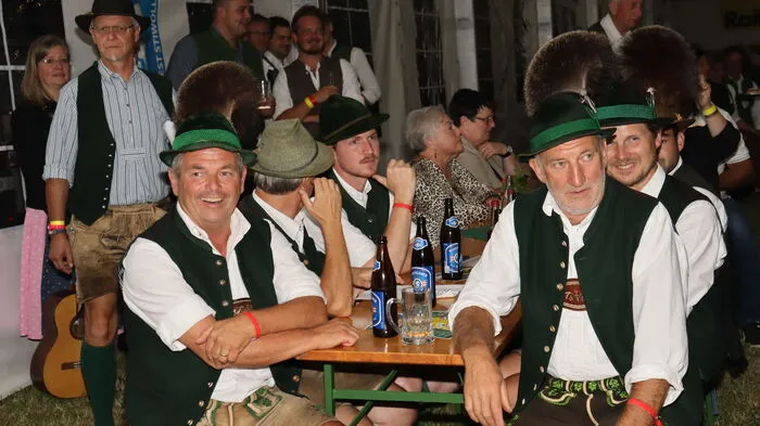 Gute Stimmung beim "Volksmusikabend der Legenden".