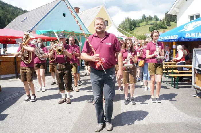 Einmarsch des Musikvereins Reichenfels