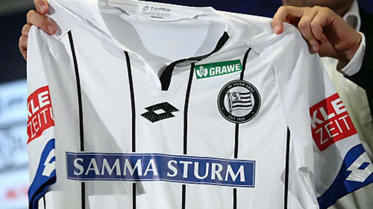 Statt "Puntigamer" steht gegen Fenerbahce "Samma Sturm" auf der Brust der Grazer.