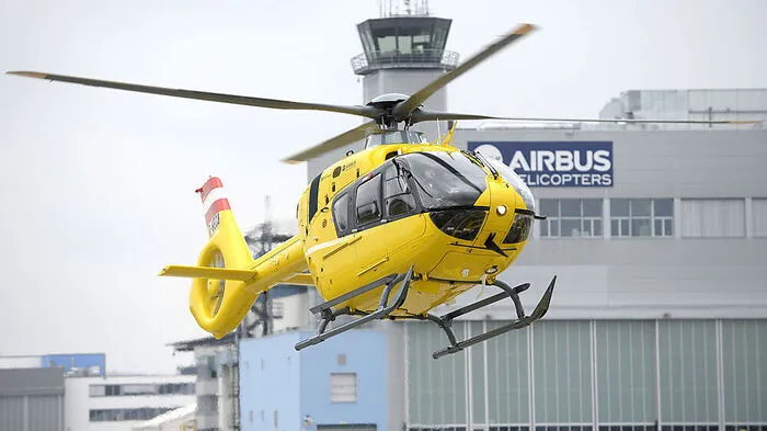 Mit dem Hubschrauber ins Krankenhaus nach Absturz