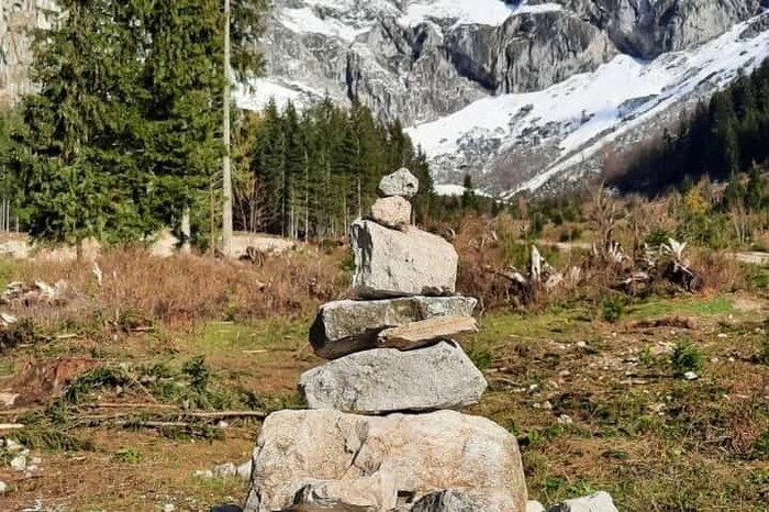 Herbst und Winter vereint auf einem Foto von Leserreporter Erich Kremser aus der Eisenerzer Ramsau.
