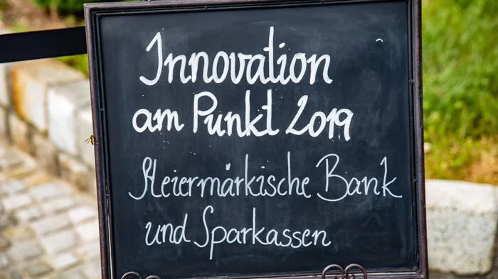 "Entschlossen zu neuen Ideen", lautete das Motto des Abends in Anlehnung an den Veranstaltungsort, das Schloss St. Veit in Graz.