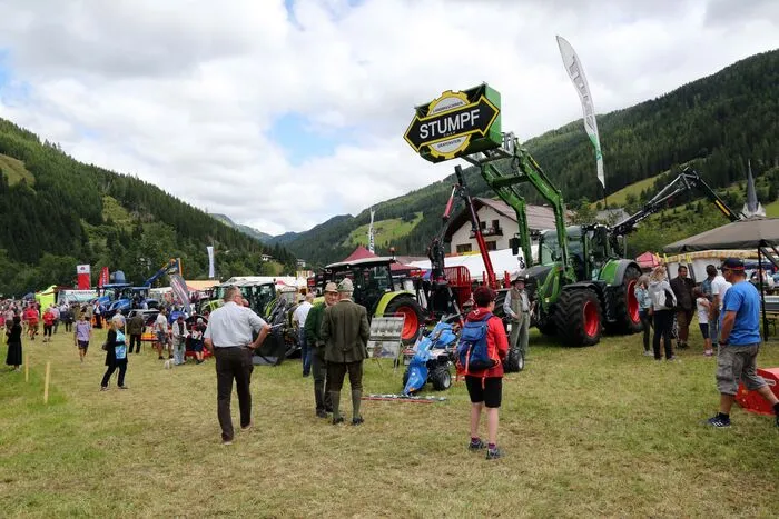25. Holzstraßenkirchtag in der Ebene Reichenau
