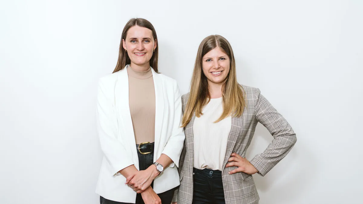 Die zwei MATR -Gründerinnen: Verena Judmaier aus Kammern (r.) und Schottin Michaela Stephen
