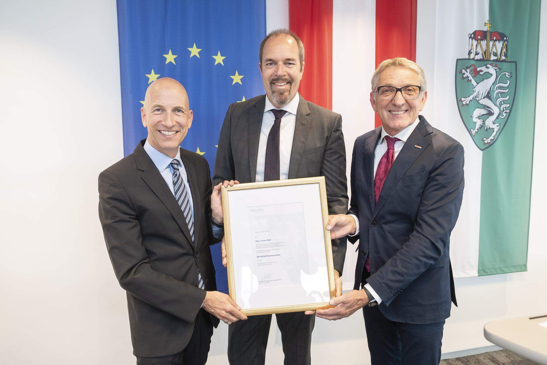 In Graz verliehen: Berufstitel Kommerzialrat: Ehrung für Unternehmer Jürgen Roth 