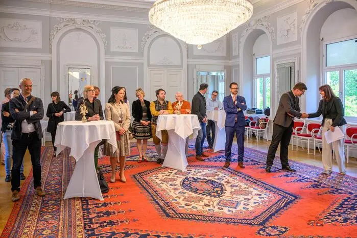 Auszeichnung, Kärntnern Weinbau, Landessieger 2024, Amt der Kärntner Landesregierung, Spiegelsaal, Fotograf Thomas Hude, 9. Mai 2025