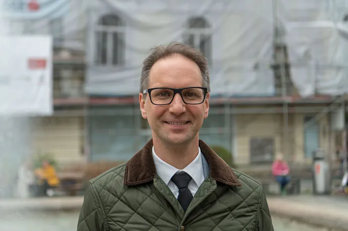 Christian Rieger, 39, Deutsch Goritz: "Ich freue mich vor allem auf das gemeinsame Treffen mit Freunden und mit der Familie – etwas, das wir in der Pandemie sehr restriktiv gehandhabt haben. Und auch darauf, wieder einmal gemeinsam im Gastgarten sitzen zu können, vielleicht mit Abstandsregeln. Am allermeisten vermisst habe ich die sozialen Kontakte, die wirklich sehr eingeschränkt waren – und die jetzt hoffentlich wieder ein bissl mehr werden."