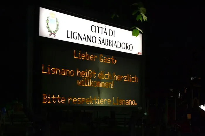 Die Stadt appelliert an die Gäste, sich respektvoll zu verhalten.
