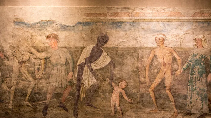 Die Original-Fresken werden im Totentanz-Museum neben der Pfarrkirche Metnitz ausgestellt.