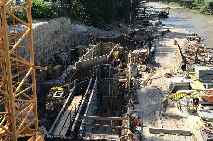 Im Bereich Radetzkybrücke bis zum Kraftwerk soll der Kanal "in der zweiten Jahreshälfte" fertig werden.