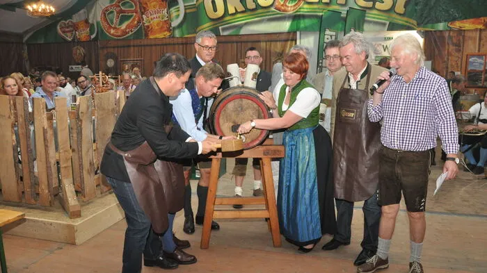 Ozapft is! Das siebte Wiesenfest in Leoben wurde am Donnerstag eröffnet.