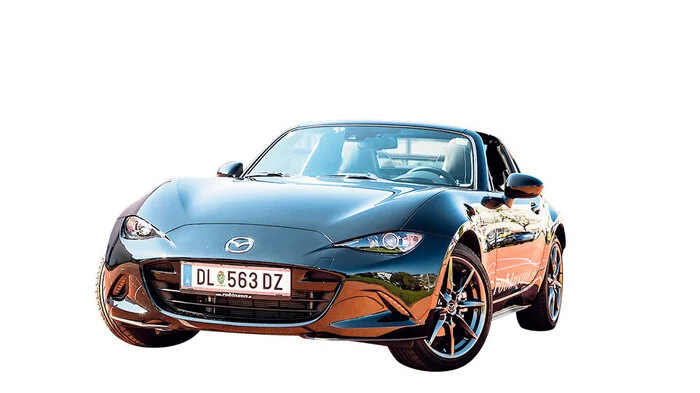 Mazda MX-5 RF. Der kultige Roadster aus Japan verwandelt sich auf Knopfdruck in ein Coupé mit Klappdach.