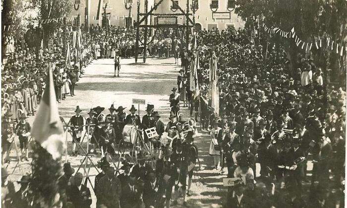 Das Gründungsfest des Musikbundes Iseltal 1926 in Matrei 