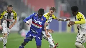 Beres Owusu und der GAK müssen heute gegen den LASK bestehen