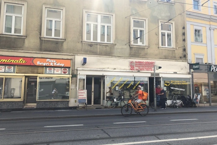 .. ein Fahrrad-Geschäft ..