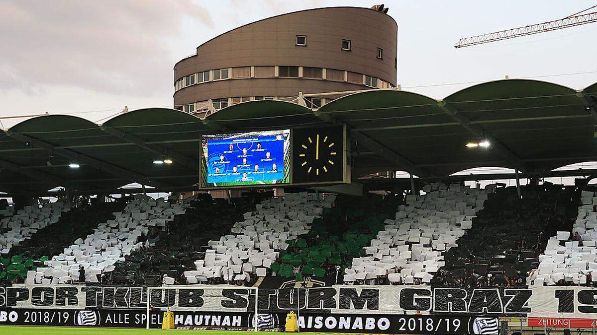 Um 17 Uhr spielt Sturm gegen die Austria in der Merkur Arena