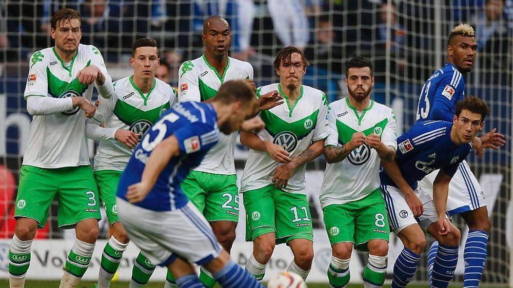 Schalke schlug Wolfsburg 3:0, danach gab es Randale 