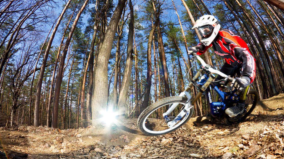 Die Landesregierung hofft durch die Lösung auf mehr neue Mountainbike-Routen