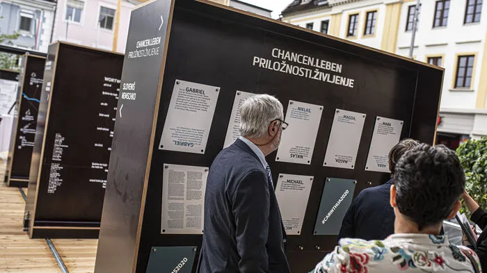 Eine Mobile Ausstellung zum 100-Jahr-Jubiläum der Kärntner Volksabstimmung ist am Samstag in Völkermarkt eröffnet worden.