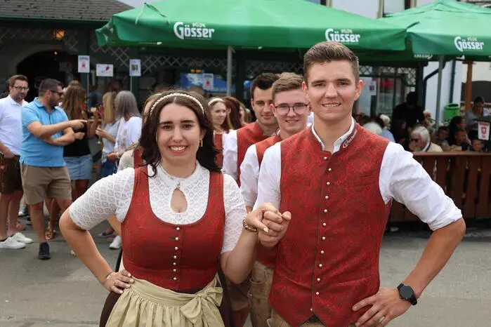 Die Landjugend tanzte auf.