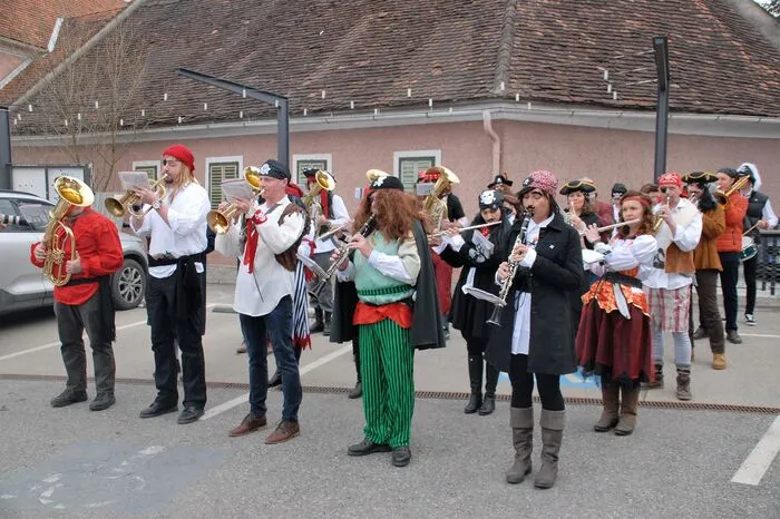 Organisiert wurde der Kinderfasching vom Elternverein der Volksschule St. Margarethen unter der Leitung von Obfrau Tanja Liendl.