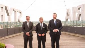 Die drei Finanzminister am Dach des Styria-Towers