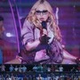 Madonna bei ihrem Auftritt beim WM-Finale in New Jersey