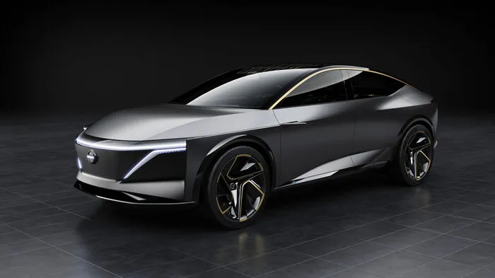 Auf der Autoshow in Detroit geht Nissan mit der Studie IMs neue Wege: Im Kern ein Elektroauto, soll sie äußerlich eine „höhergelegte Sportlimousine“ sein. Weil die Batterien unter der Karosserie angeordnet sind, rückt die Kabine nach oben.