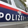 Trotz der Bemühungen des Notarztes starb die Frau noch an der Unfallstelle.
