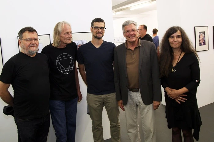Politik der Gefühle – und die Bedeutung der Karikatur, Petar Pismestrovic, Norbert Kaltenhofer, Sinisa Pismestrovic, LH Peter Kaiser, Margot Fassler