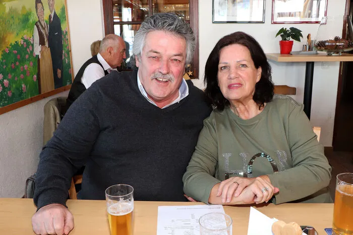 Der Gastrounternehmer aus Moosburg Erwin Schweigreiter feierte am Neujahrssonntag seinen 68. Geburtstag mit seiner Gattin Gerlinde! Happy Birthday &amp; PROSIT 2023!
