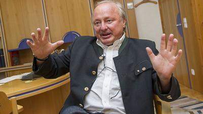 Will Sitzung in aufgeheizter Stimmung nicht durchziehen: Bürgermeister Scherbinek