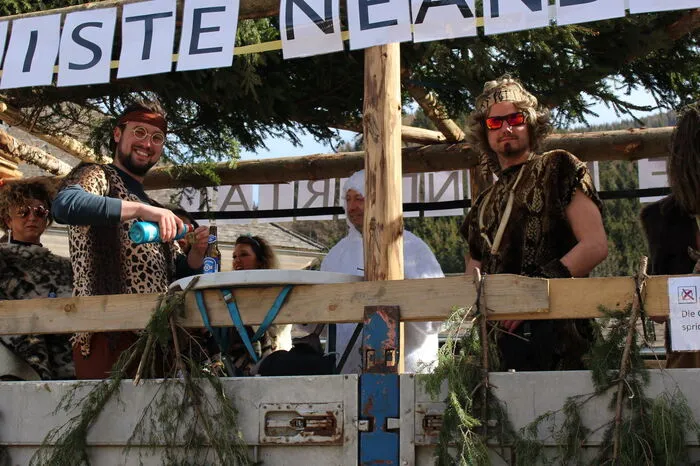 Die Politikerinnen und Politiker der Liste Neandertal starteten in Vordernberg ihren Wahlkampfauftakt.