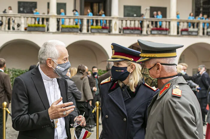 Klicken Sie sich durch die Bilder!