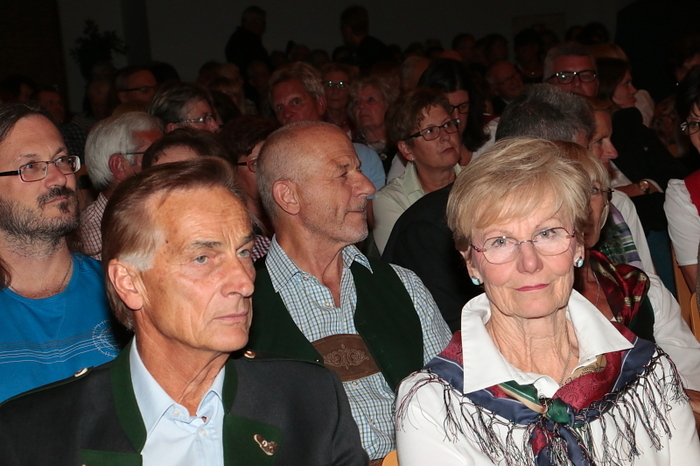 Klicken Sie sich durch weitere Bilder.